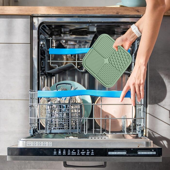 Килимок для собак з присосками, 2 шт. - повільне годування, зменшення тривоги та нудьги, ідеально для дресирування, 21.6 x 21.6 см