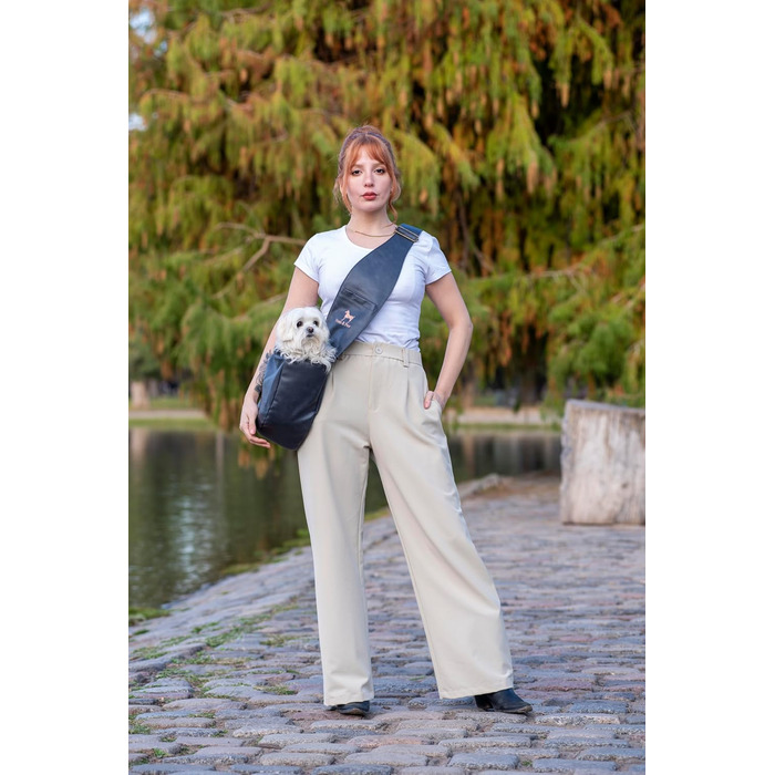 Трансформер для собак Noah & Paw: переноска для маленьких собак до 10 кг з регульованим плечовим ременем та м'яким хутром, 3 системи безпеки, веганська шкіра