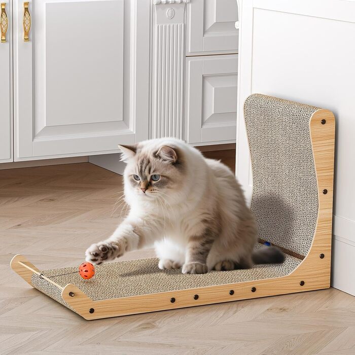 Кігтеточка для котів Dogat L-подібна, 68 см, з м'ячиком, захист меблів, картон