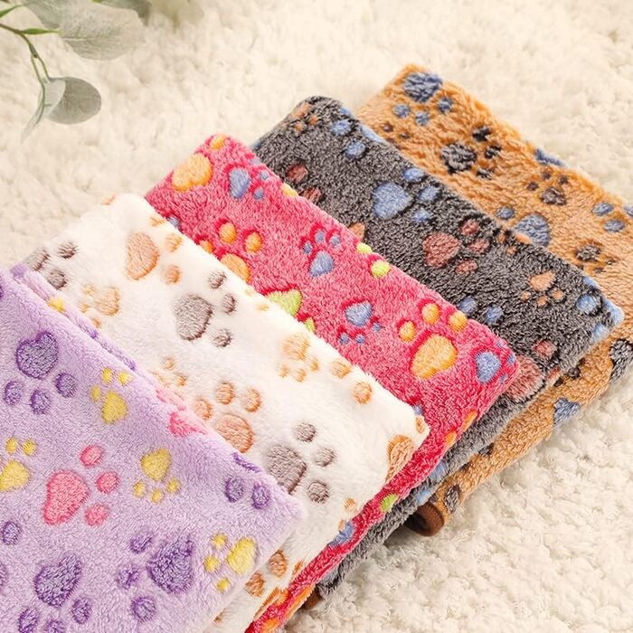 М'яка тепла ковдра для собак та котів з флісу, 50х70 см, бежева