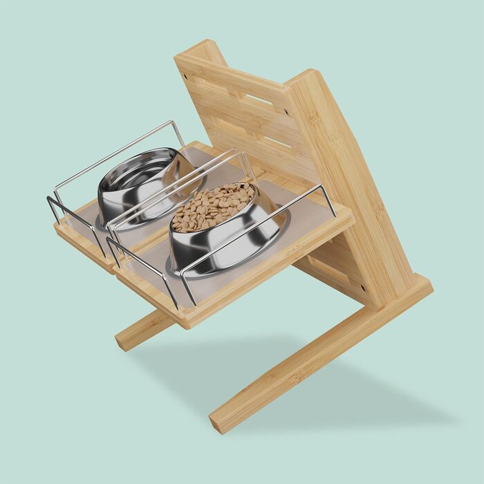 Станція для годування собак Relaxdays, регульована годівниця, HBT: 37x55x36 см, підставка для мисок з силіконовим килимком, бамбук, натуральний дизайн