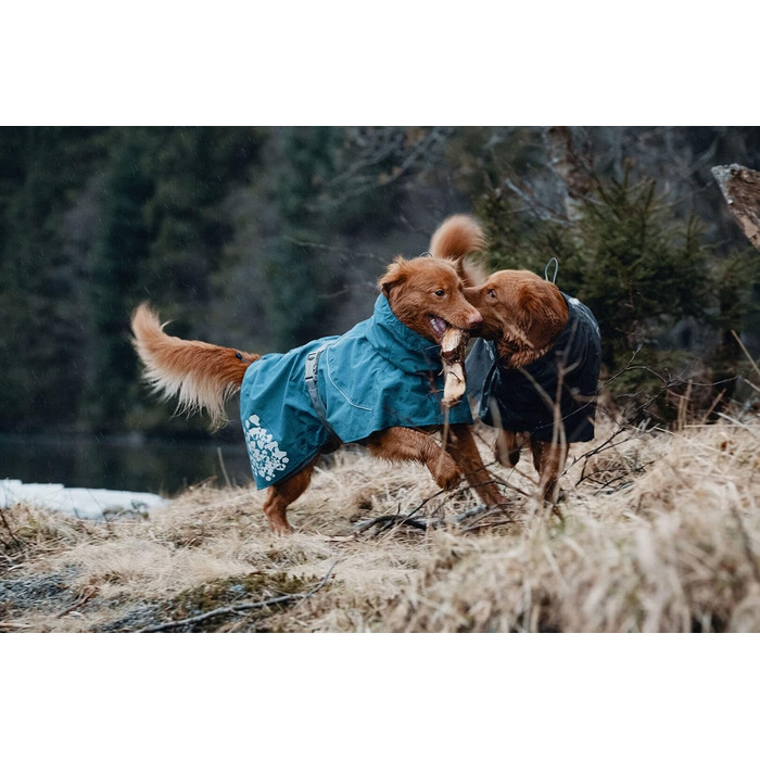 Дощовик для собак Hurtta Monsoon, водонепроникний, з відбивачами, блакитний, 70 см, колір чорниця