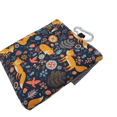 Сумка для ласощів для собак з магнітом та карабіном з бавовни - різні візерунки (лисичка)