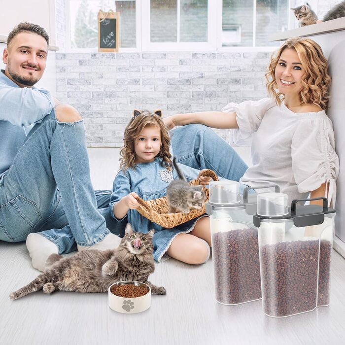 Контейнери для корму для собак, велика воронка, 2.3 кг, пластик, з 4 герметичними закриттями, 1 мірний стакан та ручка, легко миються та переносяться, 2 шт, світло-сірий + темно-сірий