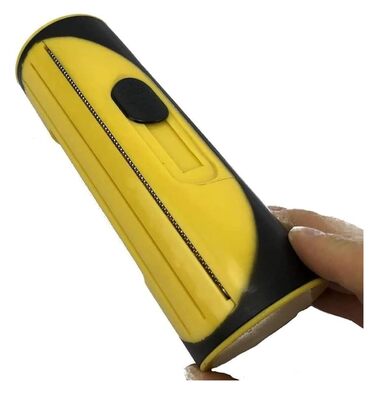 Набір для догляду за шерстю тварин 3-в-1: щітка, гребінець, тример для собак та котів (жовтий)