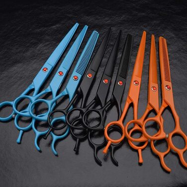 Набір професійних ножиць для грумінгу собак, 18 см (7 дюймів). Включає 2 ножиці для стрижки, ножиці для розрідження та гребінець. Підходить для грумінгу обличчя, шиї, носа та лап собак та котів. Чорний колір.