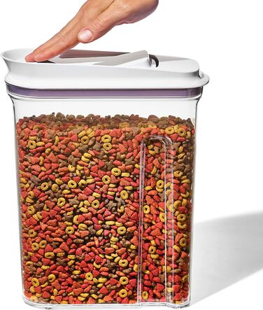 OXO Good Grips контейнер для корму домашніх тварин 4,25 л, герметичний, BPA-free, для 1,8 кг собачого або 1,6 кг котячого корму