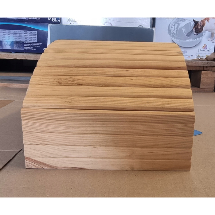 Дерев'яний будинок для кроликів Trixie, сосна, з відкидним дахом, 42x20x25 см