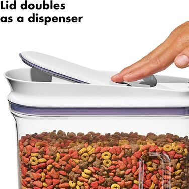 OXO Good Grips контейнер для корму домашніх тварин 4,25 л, герметичний, BPA-free, для 1,8 кг собачого або 1,6 кг котячого корму