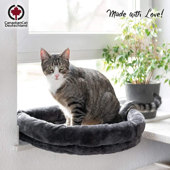 Лежак для котів на підвіконня CanadianCat Company LOVESEAT, підвісний, м'яка оббивка, 55x47x7 см, антрацит