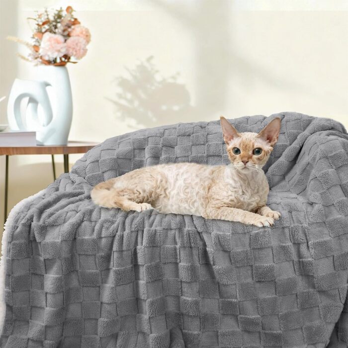 Водонепроникний плед для собак Luciphia, великий розмір, Sherpa Fleece, двосторонній, захист ліжка/дивану, для котів та собак, бежевий (Cookie Grey), X-Large (85x57 дюймів)