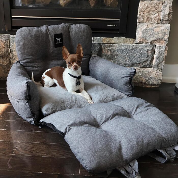 Автокрісло для собак JACKO & CO V2 Premium – підходить для малих та середніх тварин до 18 кг, з підстібкою та поворотком, сіре