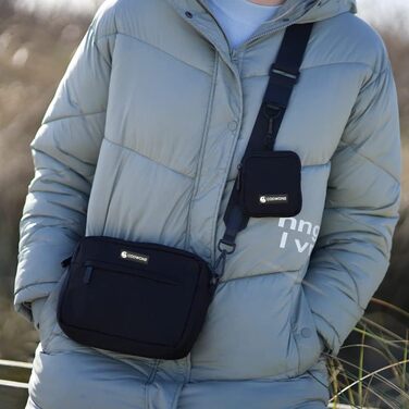 Сумка для ласощів для собак COOWONE - водонепроникна сумка для прогулянок з інтегрованим диспенсером для пакетів, чорна