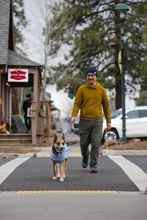Пуловер для собак RUFFWEAR Hemp Hound, преміум-якість, з органічної бавовни, легкий та теплий, для всіх порід, розмір M (фіолетовий)