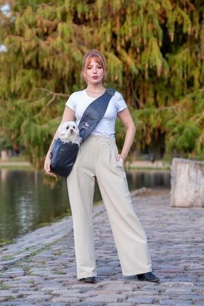 Трансформер для собак Noah & Paw: переноска для маленьких собак до 10 кг з регульованим плечовим ременем та м'яким хутром, 3 системи безпеки, веганська шкіра