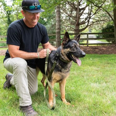 Тактичний повідець Operation Good Boy чорний – міцний та зручний, алюмінієвий карабін 360°, для собак, військова якість