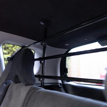 Захист для собак у багажник авто Sakura SS5260 - універсальний, легко встановлюється, для SUV, MPV, хетчбек