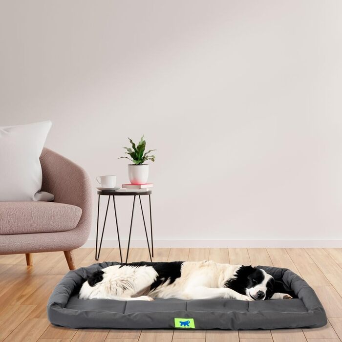 Ортопедична лежанка для собак великих порід Ferplast - чорна, водонепроникна, 91 x 58 x 5 см