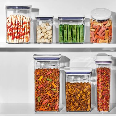 OXO Good Grips контейнер для корму тварин 4,2 л з лопаткою, герметичний, BPA-free, для до 1,8 кг корму для собак або 1,6 кг корму для котів