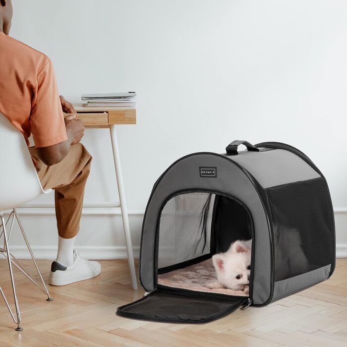 Складана переносна дихаюча сумка-бокс для собак Petsfit M, сіра, із вигнутим дизайном, антивідкривною блискавкою та плюшевою подушкою, для дому