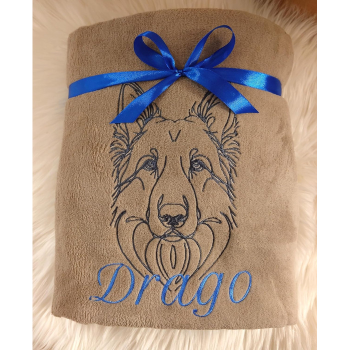Персоналізована ковдра для собак з вишивкою породи та імені. М'яка ковдра для цуценят та дорослих собак. Підходить для дому, машини та дивану. Розмір 130x170 см, пральна. Бежевий колір.