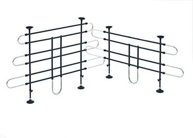 Захист для воріт Karlie Autoschutzgitter B: 90-140 см H: 65-110 см, чорно-сріблястий