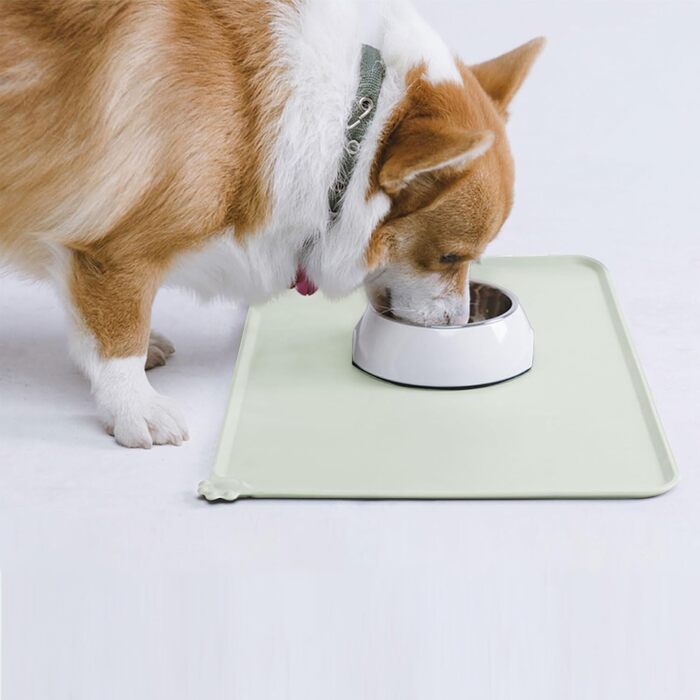 Силіконовий килимок для годування собак та котів AUDWUD, водонепроникний, антиковзний, 53x38 см, бежевий