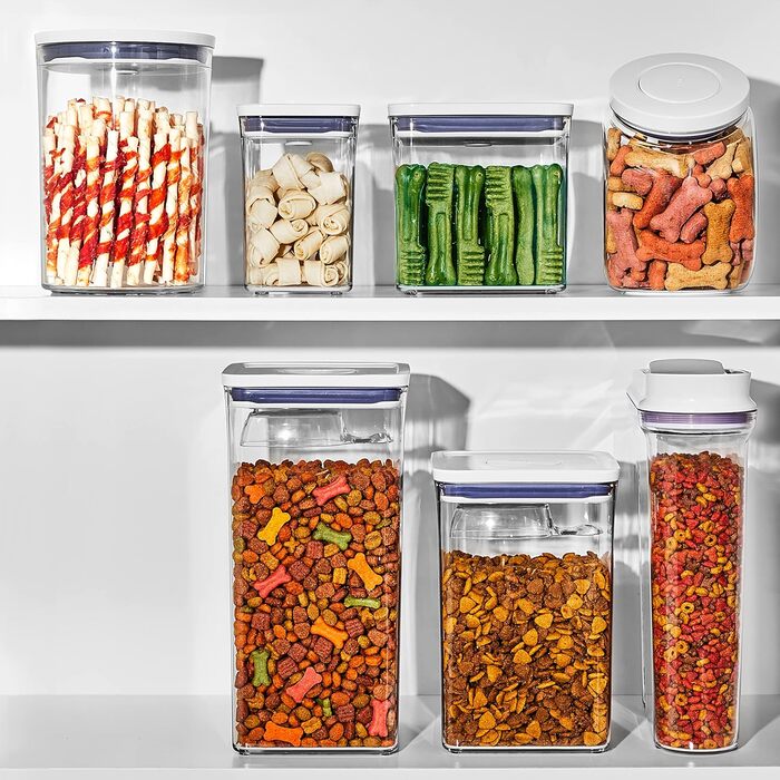 OXO Good Grips контейнер для корму тварин 4,2 л з лопаткою, герметичний, BPA-free, для до 1,8 кг корму для собак або 1,6 кг корму для котів