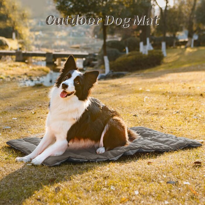 UNIKOME Лежанка для собак на винос: неслизька, антистатична, довговічна. Підходить для середніх та маленьких собак. Лежанка для подорожей, для дому та на вулицю (Коричневий+Сірий, 110*68 см)